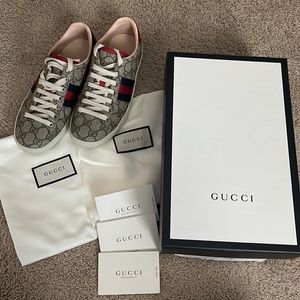 Authentic Gucci woman sneakers